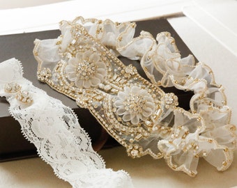 Gold and Offwhite Wedding Garter Set, Custom Weddign Garter Set for the Bride, One of a kind garters, Style  - MI Gold