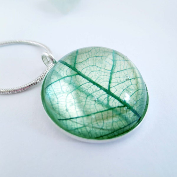 Delicate green skeleton leaf pendant, botanical , real plants, resin necklace, nature elegant , romantic