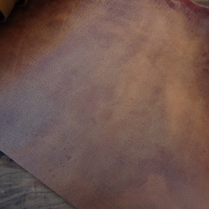 3.2mm thick antique look Saddle Tan cowhide leather pieces ideal for Leather Craft Projects computer pad pouch leather sheath arm guard