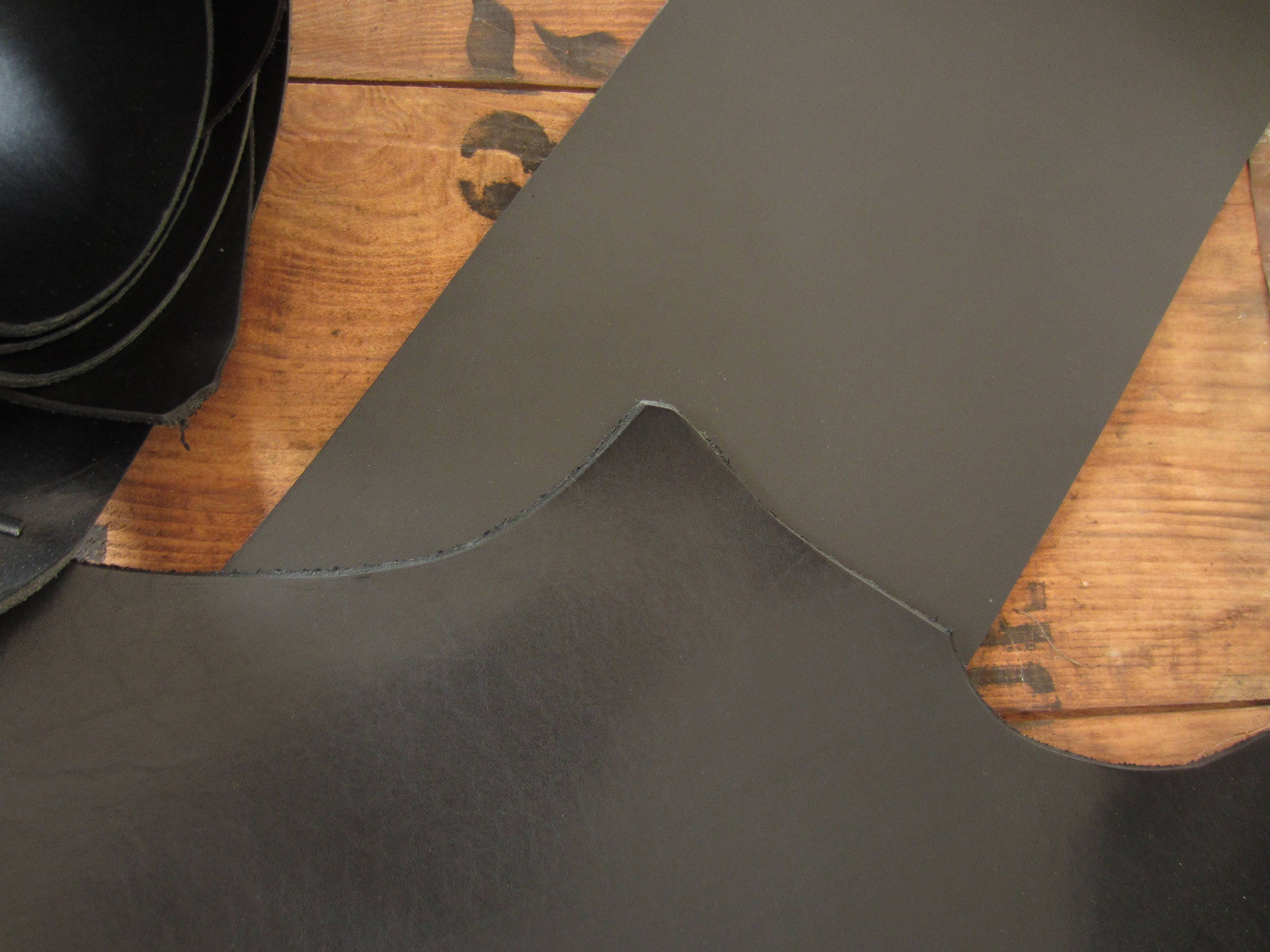 COWHIDE LEATHER PIECES 3mm 3.5mm 89 Oz Thick Various Etsy UK