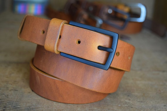 tan coloured mens belt