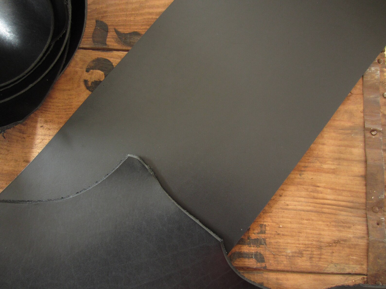 COWHIDE LEATHER PIECES 3mm 3.5mm 89 Oz Thick Various Etsy UK