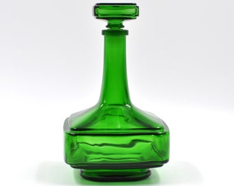 Carafe en verre carrée verte vintage - Bouteille d'alcool en verre belge du milieu du siècle - vert émeraude - Style Empoli - Whisky - Brocante - Belgique