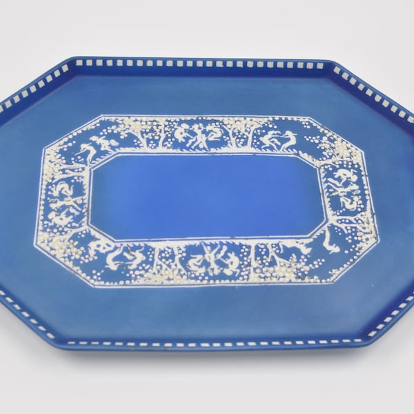 John Tams Sylvan Jasper Octagonal Tray - Jasperware - jaren 1920 Art Deco - Blauw Wit Wedgwood stijl - Vanity - nimfen in het hout