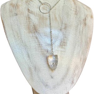 Kwarts Sri Yantra-slinger lariat Y-ketting, sterlingsatellietketting en ring als middelpunt.