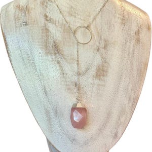 Rose Quartz faceted oval drop pendulum lariat Y necklace, sterling chain & ring centerpiece.