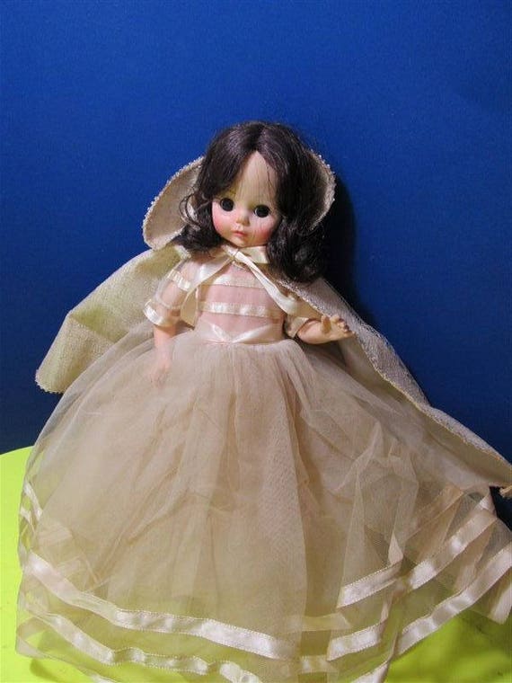 madame alexander snow white
