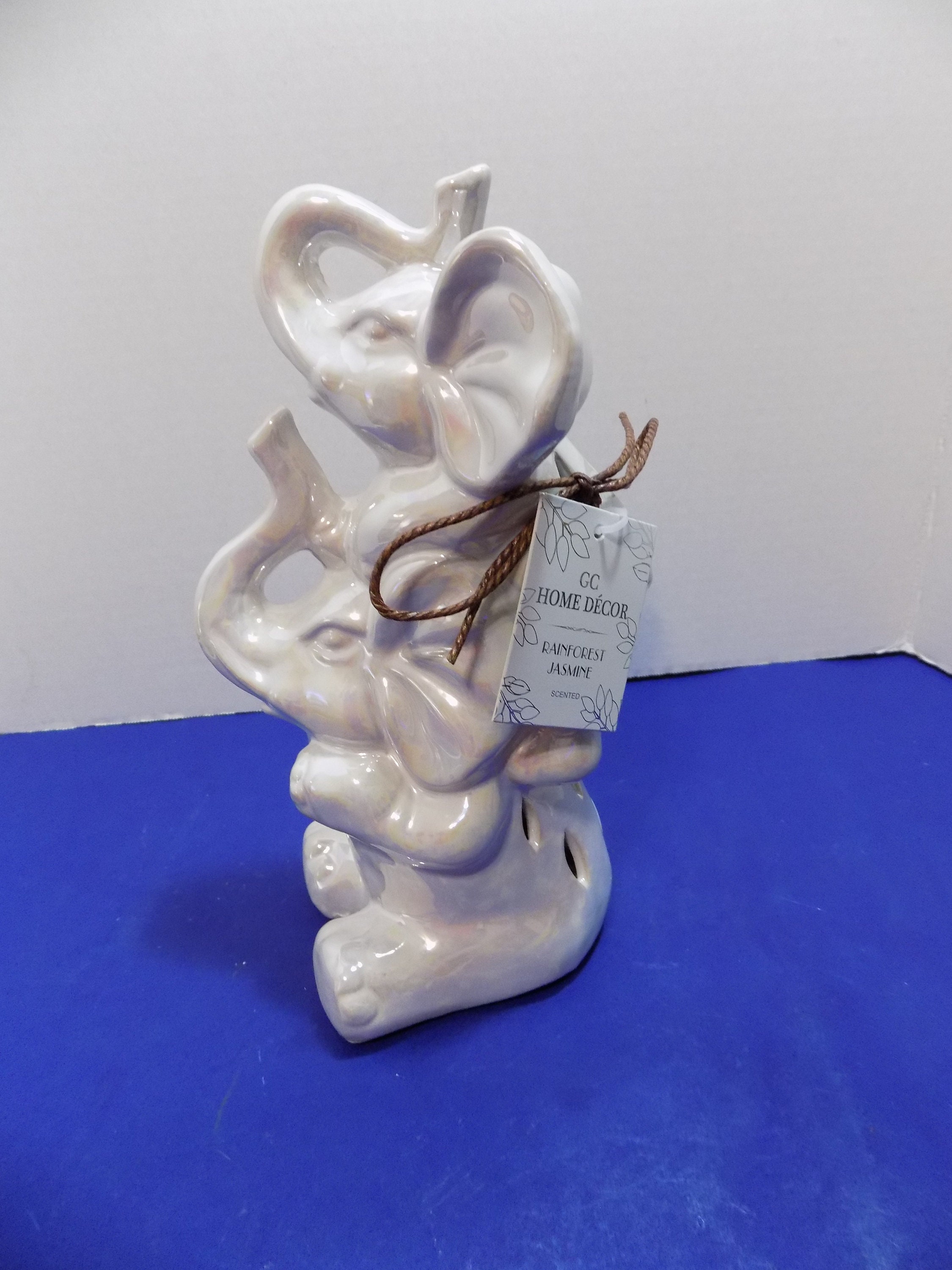 NEW GC Home Decor Elephant Potpourri Holder Art & Collectibles