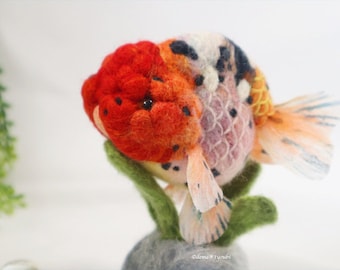 Calico ranchu Wool Felt Goldfish Needle Felting Miniature Fish Art aqarium artdoll demetyoubi