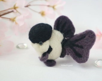 Made to order Needle felted animals needle fielting goldfish art "Panda oranda” fish aquarium demetyoubi