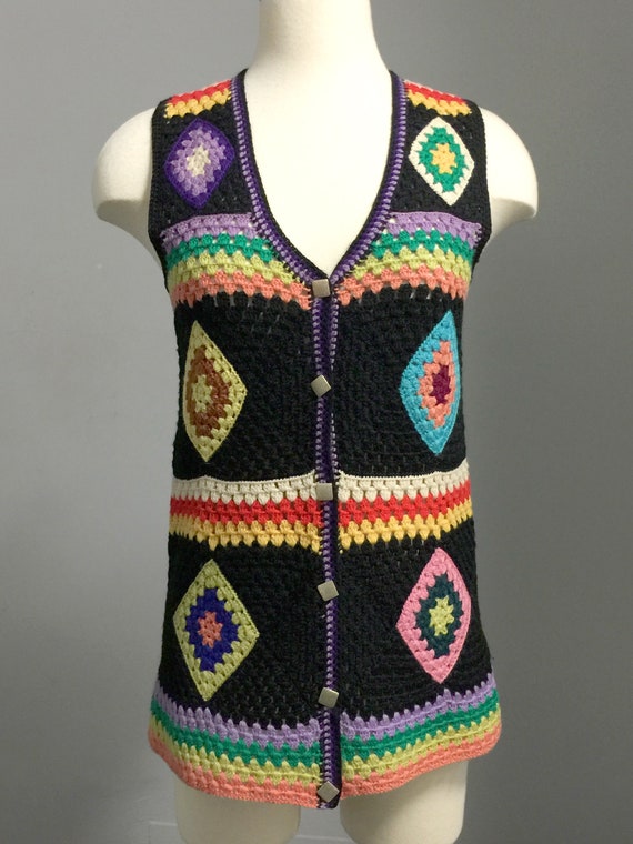 Vintage 70s Wool Handknit Crochet Black Multicolo