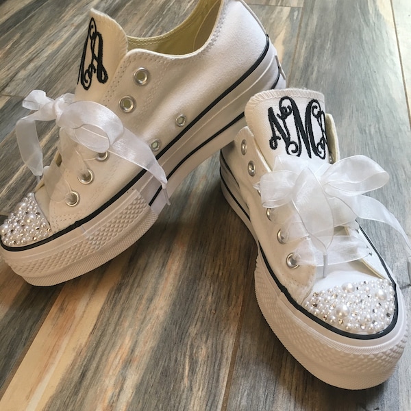 brixie platform sneaker