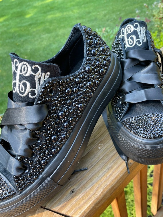 Black converse wedding shoes hotsell