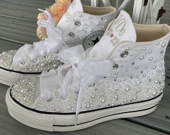 Converse Plateau High Top Perlenschuhe, bestickter Sneaker, Bling Bat Mitzvah Schuhe, Hochzeit Bling Sneakers, Brautschuhe, Sweet 16