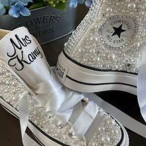 PEARL ENCRUSTED PLATFORM Hi Top Converse, Bride Shoes, Wedding Embroidered Wedding shoes, wedding sneakers, Decorated ShoesConverse