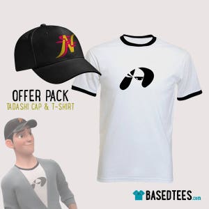 Puede incluir: Una camiseta blanca con un cuello de canalé negro y un gráfico en blanco y negro de un personaje con un pañuelo. Una gorra de béisbol negra con un logotipo rojo y amarillo que dice "Tadashi" en caracteres japoneses. El texto "Offer Pack Tadashi Cap & T-Shirt" también está incluido.
