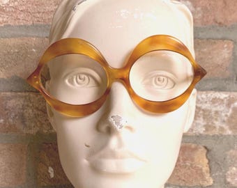 Pierre Cardin C-18 Lips Sunglasses Frame NOS Deadstock 1960s Honey Amber Acetate Round Kiss Shape Made in France No Lenses Vintage Eyewear