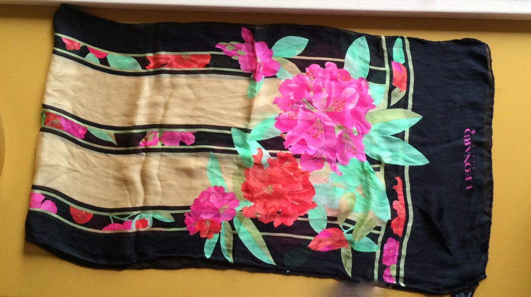 Foulard Carré En Soie Vintage - Motif Bouquet De Fleurs Multicolore - Pour Femme - Occasion Très Bon état