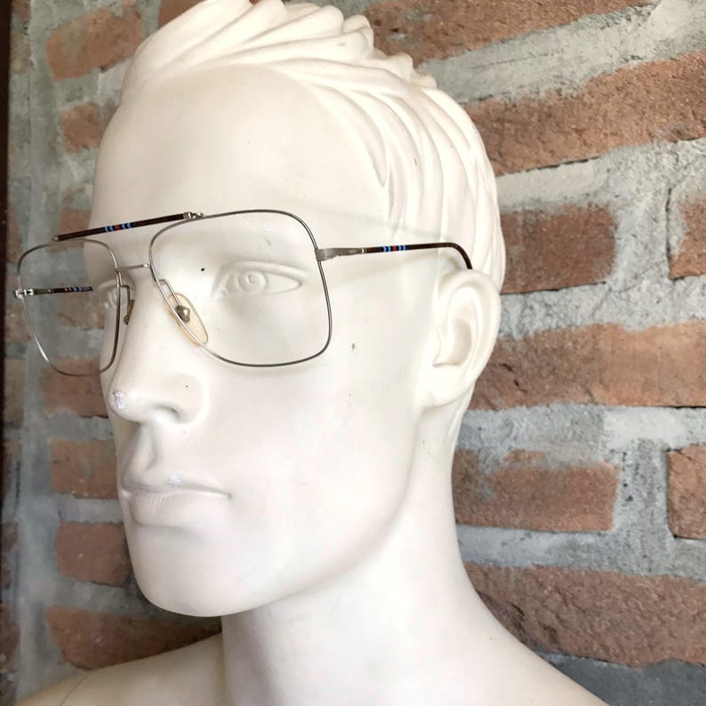 Lozza Martini Racing Acropolis 80s Frame, Italian Rally Eyewear, Ultra Thin Satin Silver Metal, luxury Enamel Detail image 9