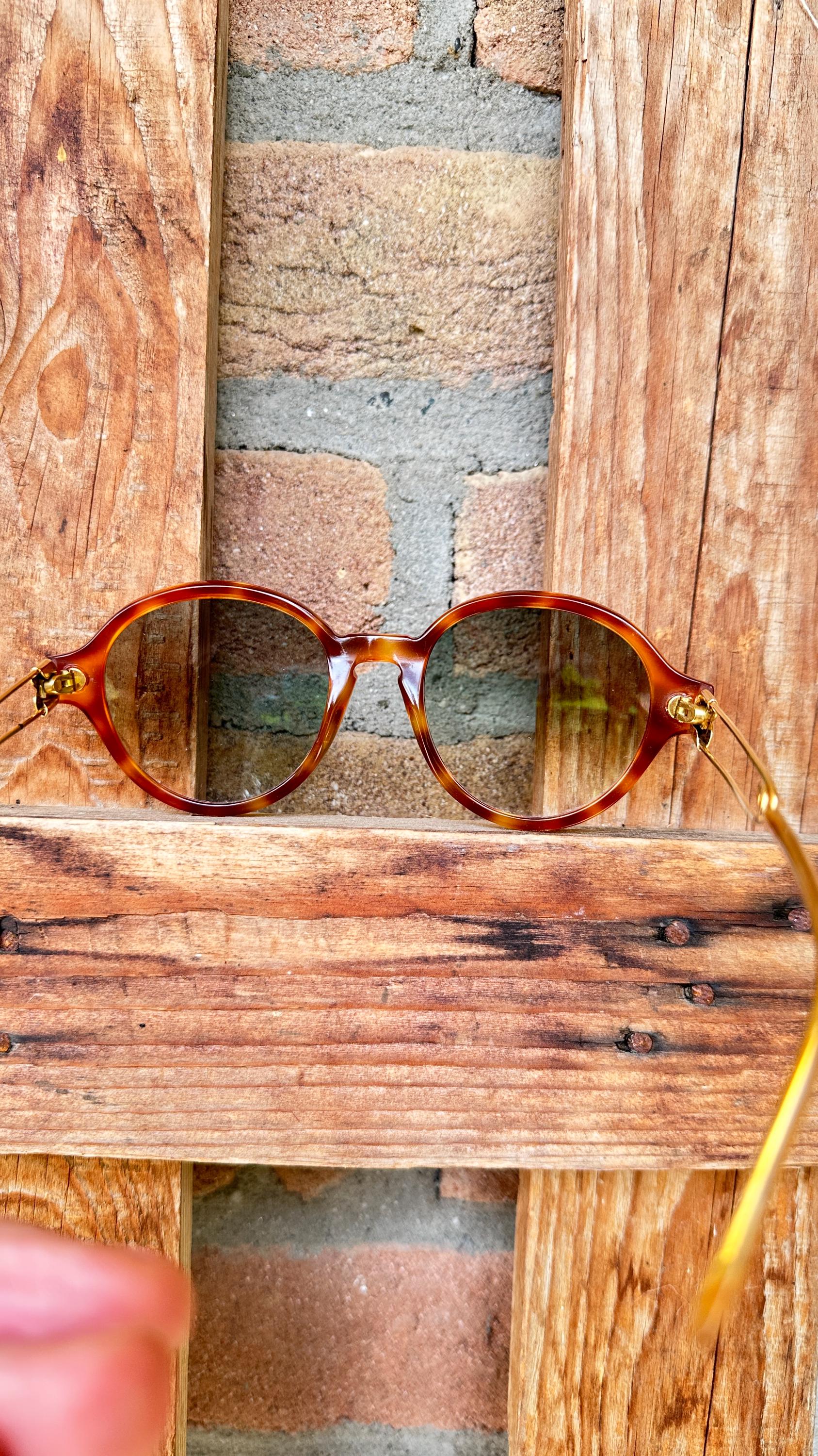 Moschino Sunglasses- never worn like new condition Moschino by Persol M276 DR Vintage Sunglasses – Ed & Sarna  main image 2