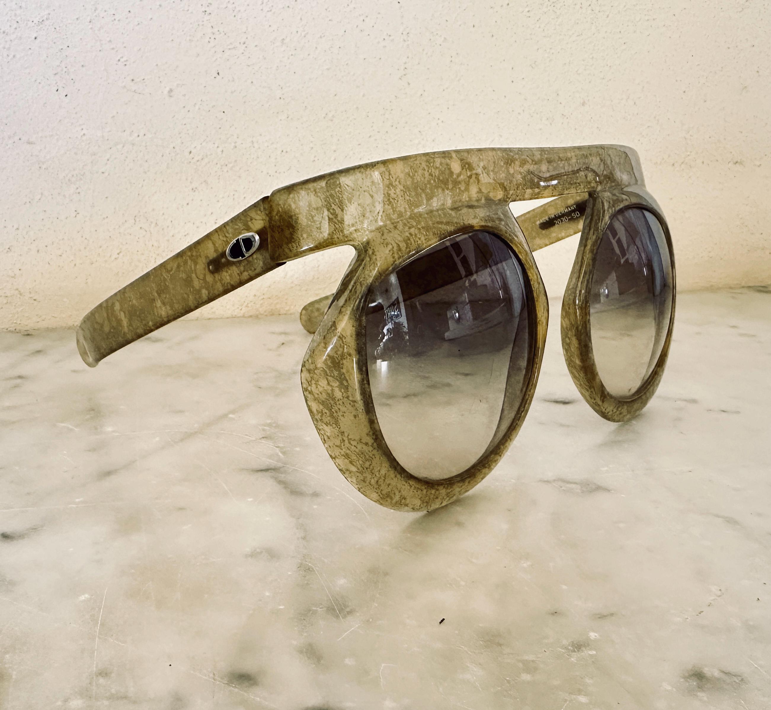70s Vintage クリスチャン ディオール サングラス オプチル製 Christian Dior Optyl 2030-50 Vintage 1970s Space Age Oversized