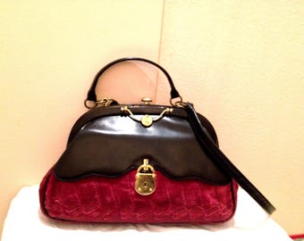 Roberta di Camerino, 1960s, vintage handbag, pink velvet, black leather, heart lock, rare find