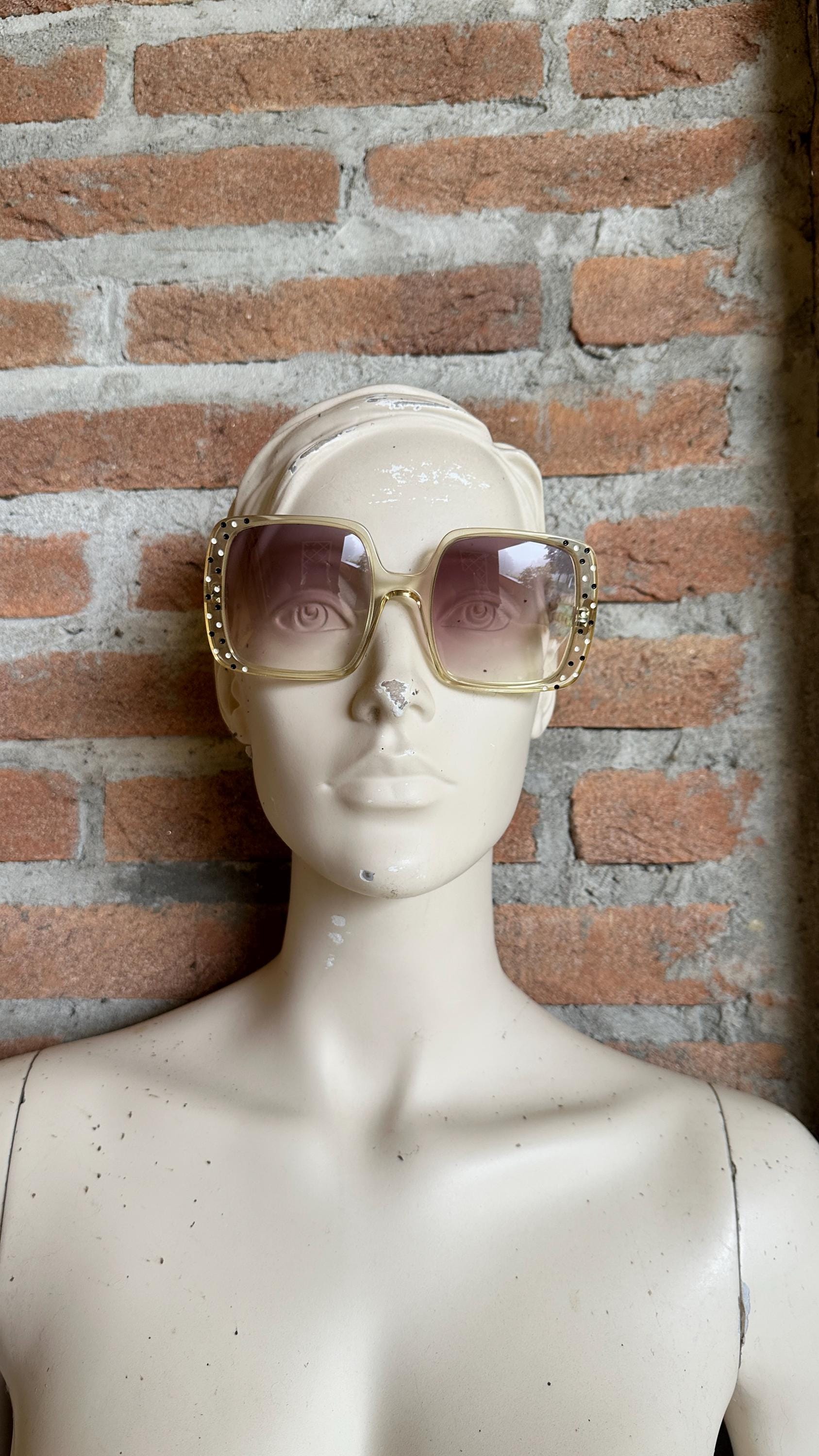 Vintage Nina ricci oversized sunglasses rhinestone Nina Ricci Brown Oval Prescription Eyeglasses with Rhinestones main image 2