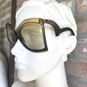 Christian Dior D09 Vintage Huge Oversized Round Sunglasses Amber To Dark Brown Gradient Optyl Sculptural Temples 1970s Pre Loved Good