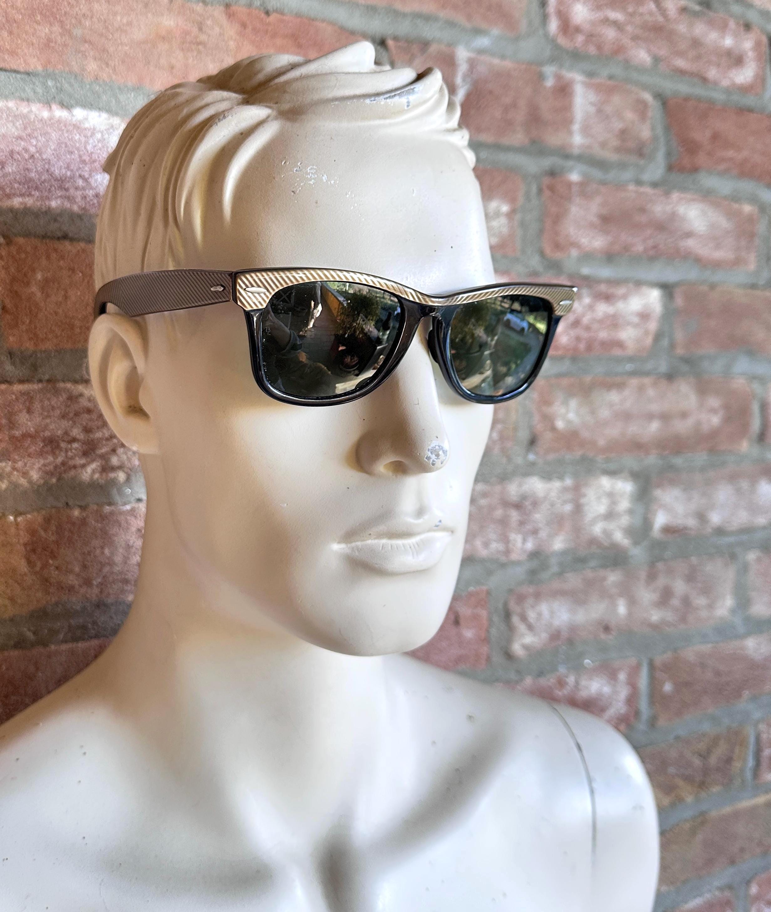 Ray Ban Wayfarer USA Bausch Lomb Sunglasses 1980s, Vintage Bicolor