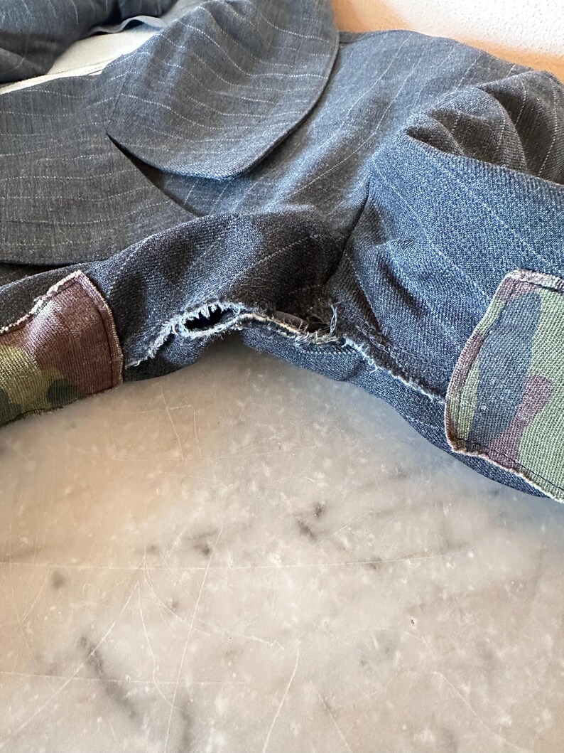 Comme des Garcons Double Breasted Long Jacket Wool Rayon Pinstripe Camo Cotton Raw Edge Panels SS2001 Made in Japan Size S image 10