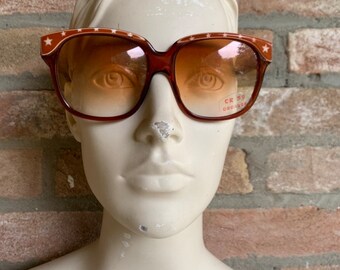 Emmanuelle Khanh Paris Cream Colored Thick Framed Sunglasses, Mod 8080, France Emmanuelle Khanh Paris Cream Colored Thick Framed Sunglasses  main image 2