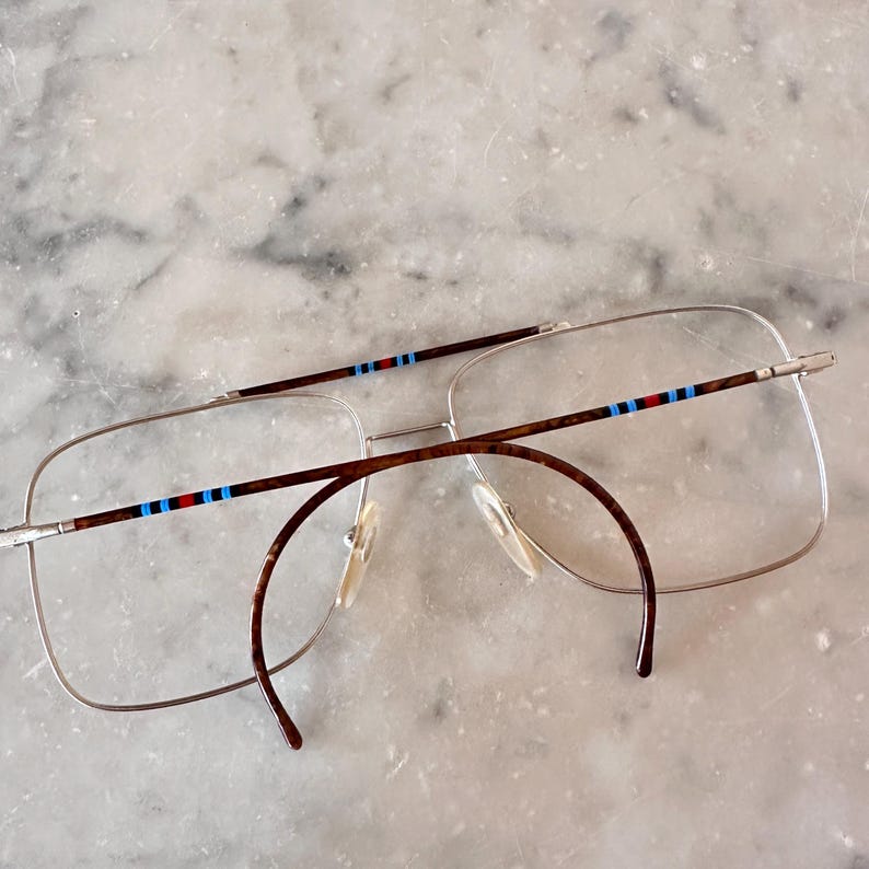 Lozza Martini Racing Acropolis 80s Frame, Italian Rally Eyewear, Ultra Thin Satin Silver Metal, luxury Enamel Detail image 6