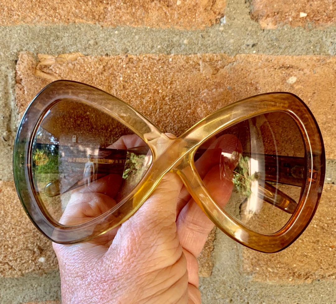 Nina Ricci Woman Sunglasses, Huge, Enormous, Oversize Sunglasses