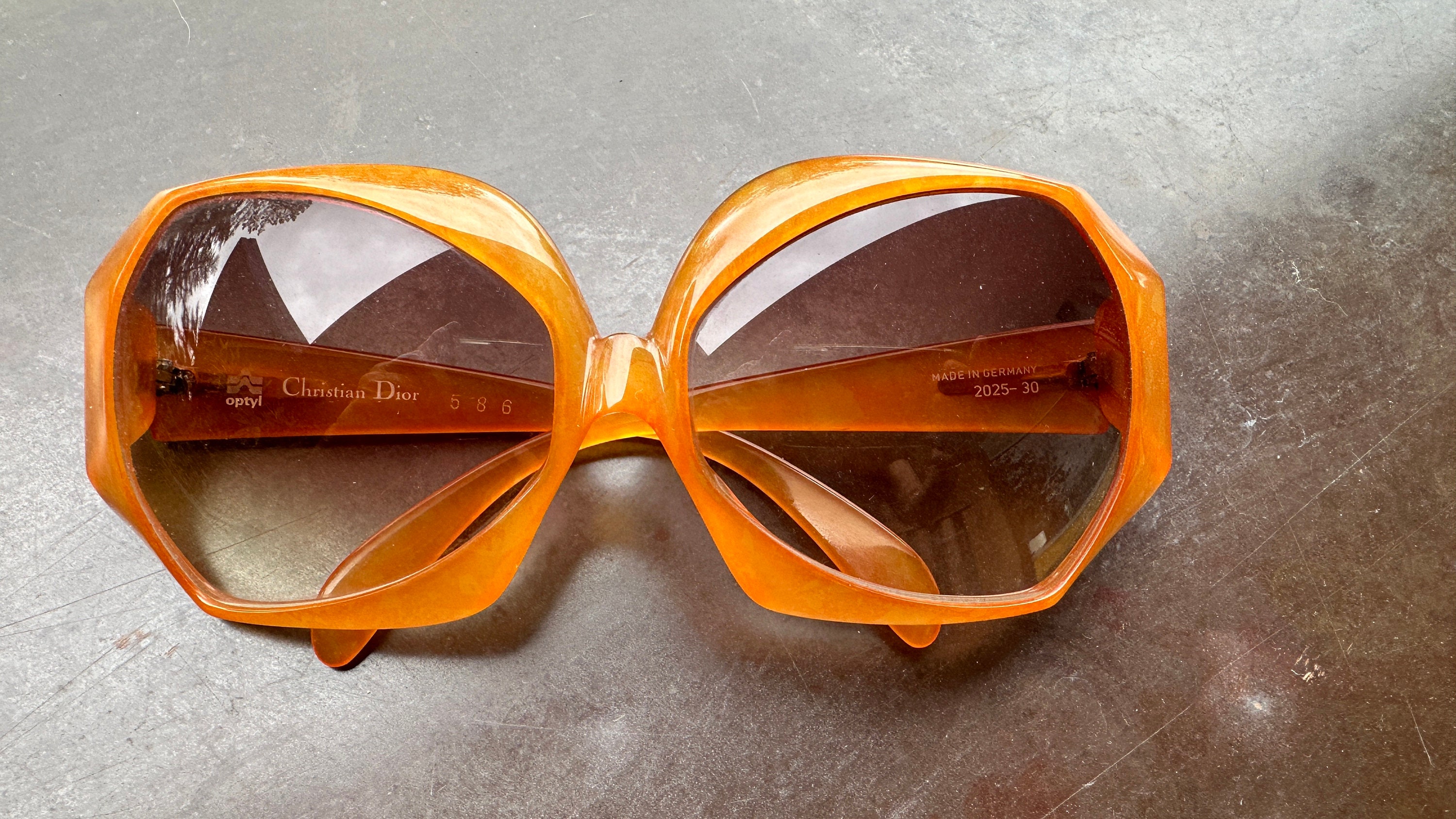 Dior Sunglasses, Vintage Shades, Woman Sunnies, Christian