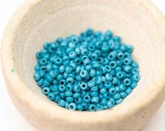 20gm Opaline Sky Blue 10/0 Vintage Venetian Glass Seed Beads (SB180-20)