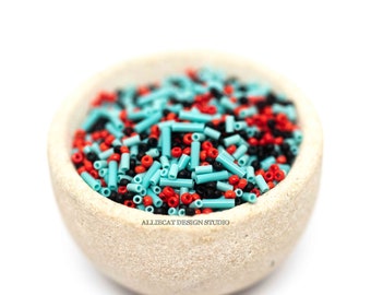 20gm MIX Turquoise Blue, Red, Blue Czech Glass Seed and Bugle Beads (D422-20)