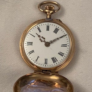 Antique 14k solid gold full hunter ladies pocket watch
