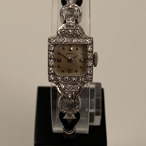 Antique women&#39;s cocktail watch, Longines