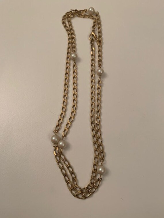 Nina Ricci vintage necklace
