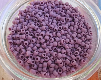 Toho - Seed Beads 8/0 - 3mm GLASPERLEN Opaque - Frosted Lavendel - matt lila