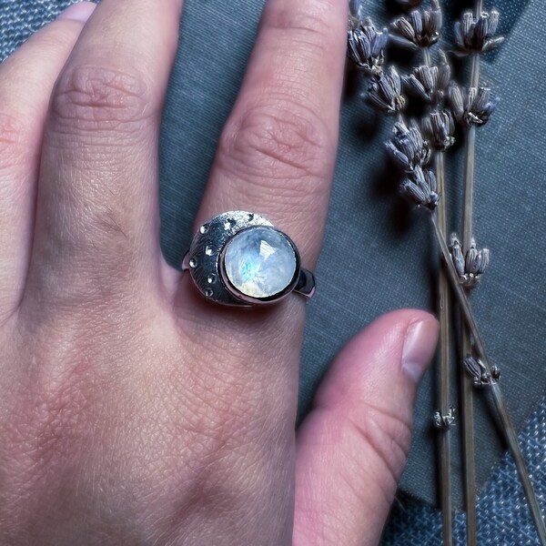 Moon ring, moonstone ring, crescent moon jewelry, moonstone jewelry, silver moon ring, witchy jewelry, gift for her, crystal moon ring