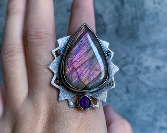 Labradorite silver ring, purple labradorite ring, labradorite jewelry, handmade ring, crystal jewelry, crystal healing, gift for her