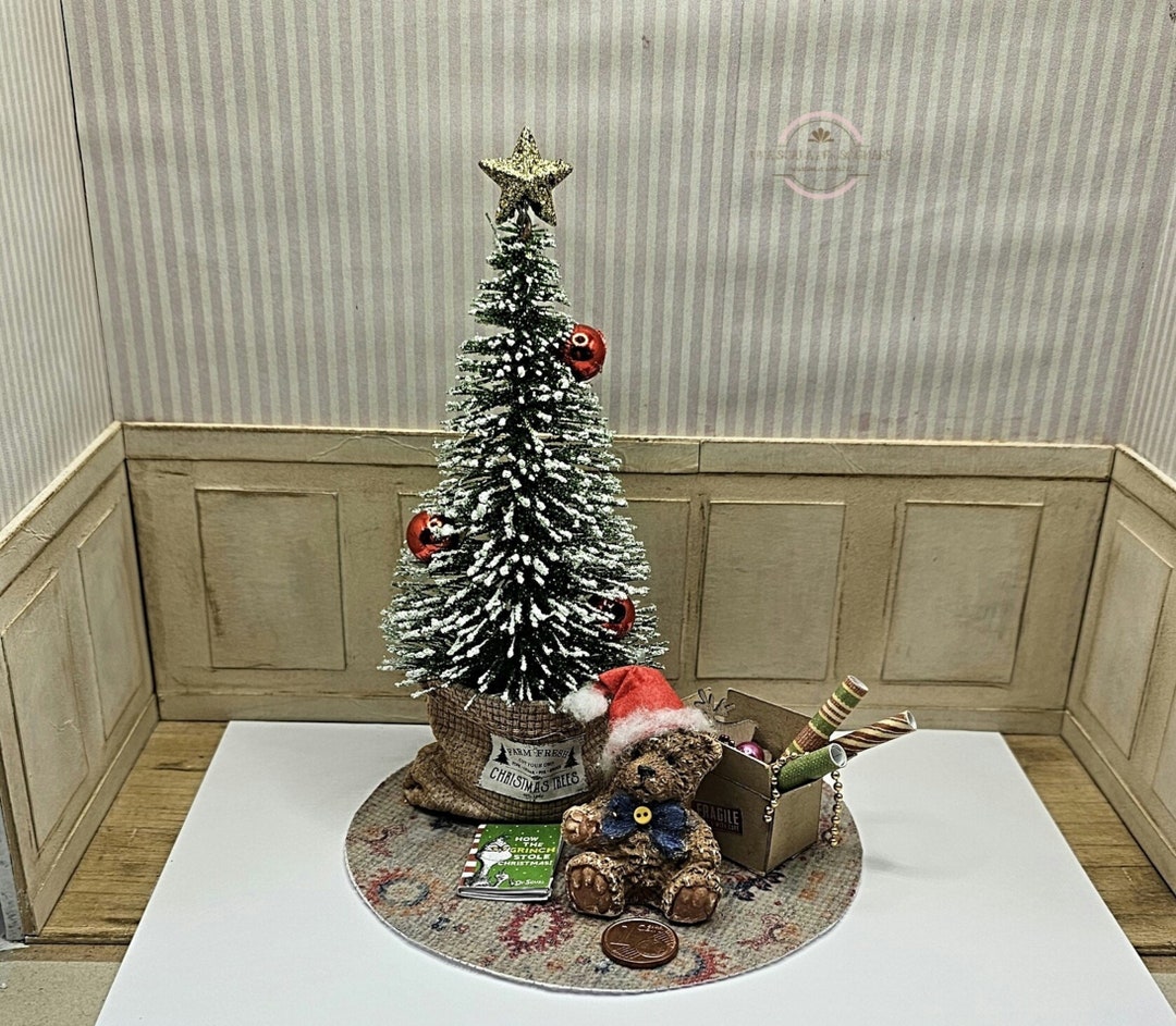1-12-scale-christmas-tree-with-decorations-etsy