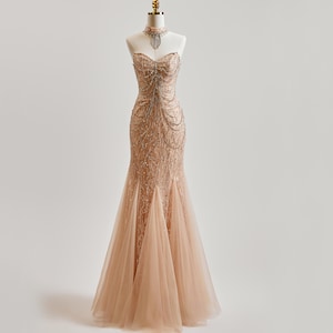 Elegant Strapless Beaded Mermaid Prom Dress with Train, Luxurious Bridal Gown for Perfect Weddings, Prom Dresses, Evening Dress, Formal Gown