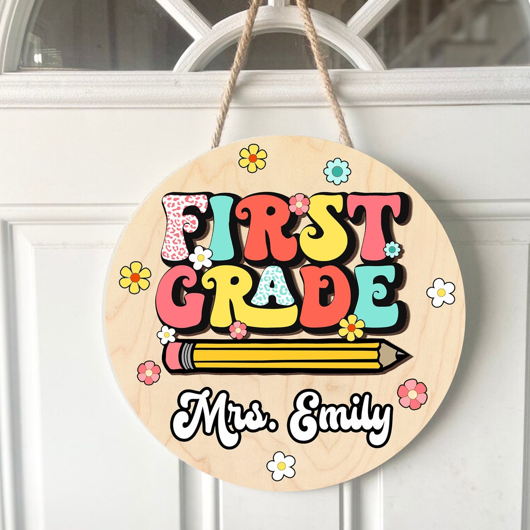 Custom 3D First Grade Teacher Door Hanger, Personalized Retro Teacher ...