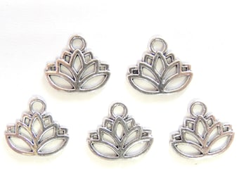 Antiqued Silver Lotus Flower Charms 5pc, Flower Charms, Tibetan Silver Charms, Jewelry Making Supply Charms.