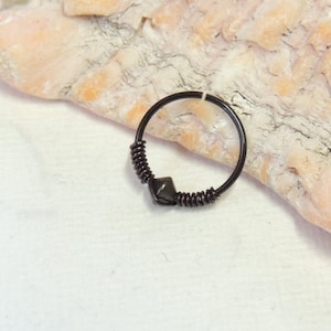 Black Cartilage Hoop Earring with Gunmetal Bead, Nose Hoop, Tragus Helix Earring, 20g Endless Hoops, Wire Wrapped Cartilage Hoop