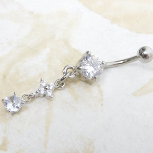 Floral Sparkle Belly Ring, Navel Jewelry, Gold Belly Rings, Body Jewelry, 14g Prong Set