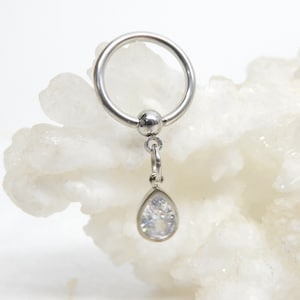 Captive Bead Niple Ring with Cubic Zirconia Teardrop, CBR Captive Nipple Rings, 14g 16g Nipple Rings, Nipple Rings, Nipple Jewelry