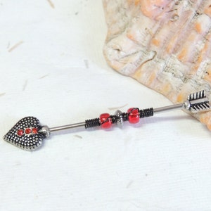 Heart Arrow Industrial Barbell, Industrial Bar, Scaffold Ear Earring, Industrial Piercings, Body Jewelry, Goth Jewelry